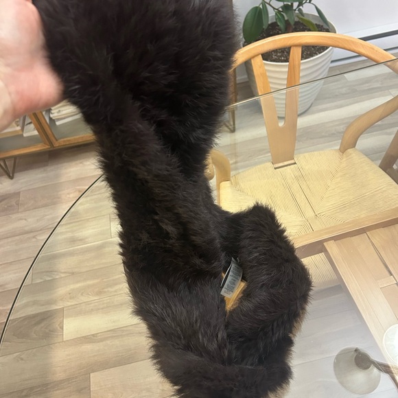 Authentic Angora Rabbit Fur Scarf - Picture 6 of 6